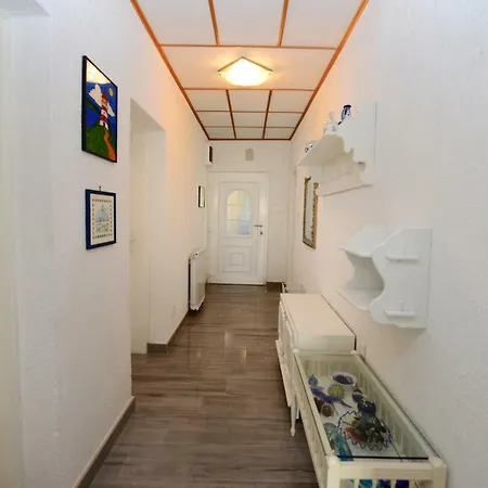 Apartments Nela Porec Exterior photo