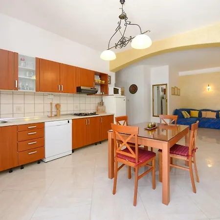 Apartments Nela Porec Exterior photo
