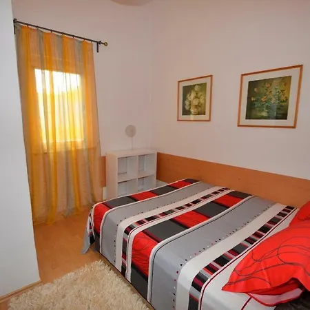 Apartments Nela Porec Exterior photo
